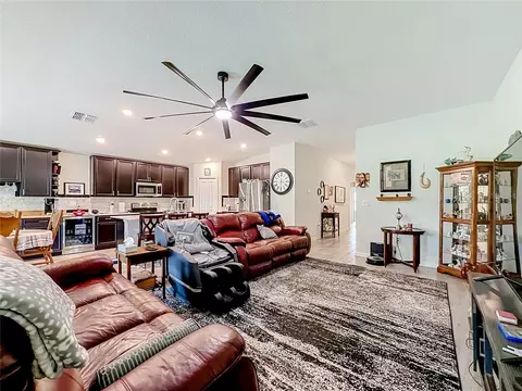 Living - 359 Macarthur St, Bartow, FL 33830 photo 1 of 4
