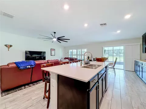 Kitchen - 359 Macarthur St, Bartow, FL 33830 photo 2 of 10
