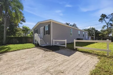 39148 Orient Ave, Zephyrhills, FL 33542
