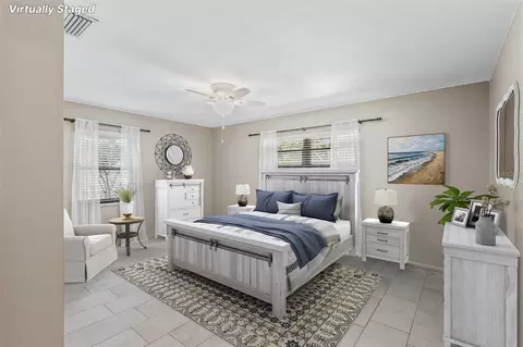 Bedroom - 216 Shore Loop, Winter Haven, FL 33884 photo 1 of 8