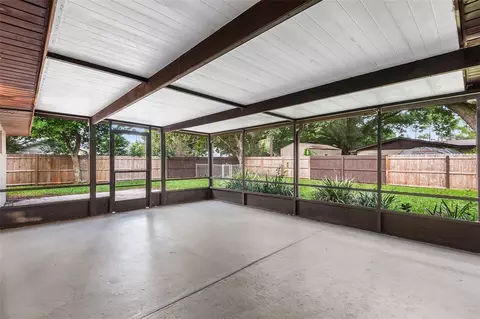 Exterior - 216 Shore Loop, Winter Haven, FL 33884 photo 7 of 10