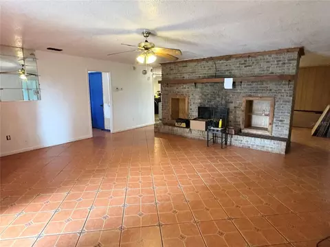 Living - 2425 Gerber Dairy Rd, Winter Haven, FL 33880 photo 1 of 4