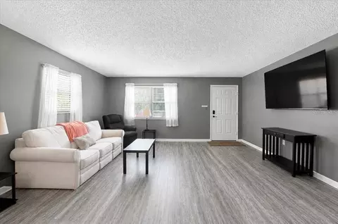 Living - 745 E Hooker St, Bartow, FL 33830 photo 2 of 7