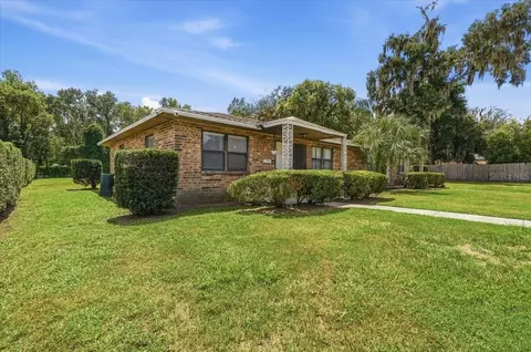 Exterior - 905 S Orange Ave, Bartow, FL 33830 photo 5 of 17
