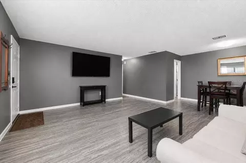 Living - 905 S Orange Ave, Bartow, FL 33830 photo 3 of 17