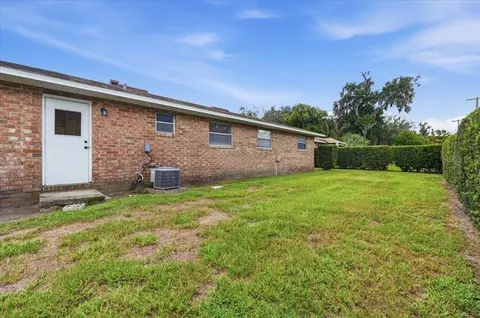 Exterior - 905 S Orange Ave, Bartow, FL 33830 photo 16 of 17