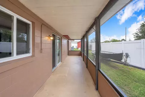 Exterior - 709 Highlands Ave, Dundee, FL 33838 photo 5 of 9