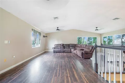 Living - 709 Highlands Ave, Dundee, FL 33838 photo 1 of 3
