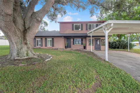 Exterior - 709 Highlands Ave, Dundee, FL 33838 photo 3 of 9