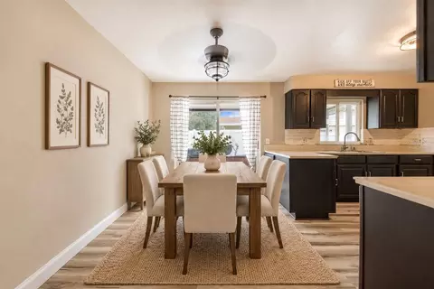 Dining - 709 Highlands Ave, Dundee, FL 33838 photo 1 of 1
