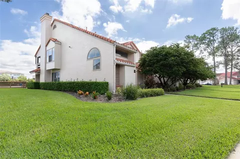 1905 Garden Lake Dr, Winter Haven, FL 33884