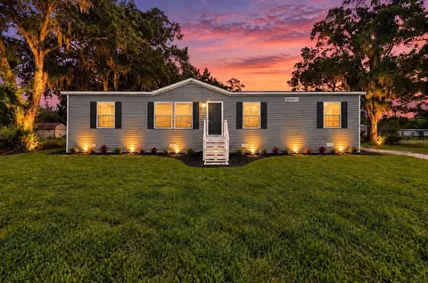 1228 Sparton Ave, Port Orange, FL 32127
