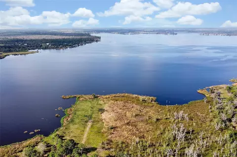 3381 Lake Buffum Rd E, Fort Meade, FL 33841