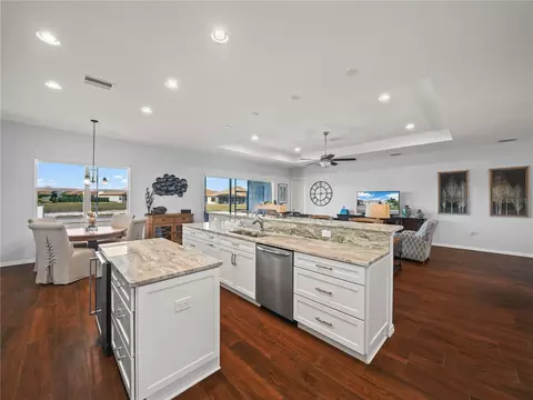 Kitchen - 6216 Pinehurst Loop, Winter Haven, FL 33884 photo 5 of 5