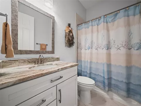 Bath - 6216 Pinehurst Loop, Winter Haven, FL 33884 photo 1 of 3