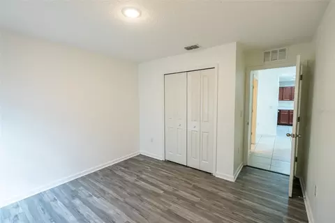 Bedroom - 1339 Lucerne Loop Rd NE, Winter Haven, FL 33881 photo 1 of 7