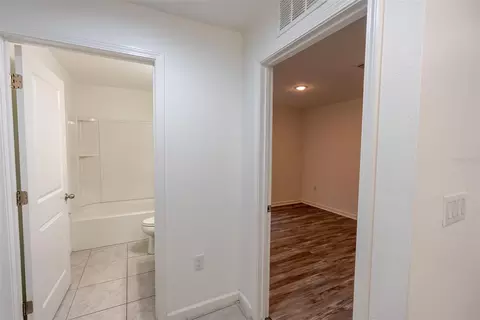 Entry Way - 1339 Lucerne Loop Rd NE, Winter Haven, FL 33881 photo 3 of 5
