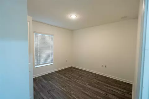 Bedroom - 1339 Lucerne Loop Rd NE, Winter Haven, FL 33881 photo 3 of 7