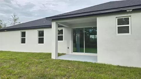 Exterior - 5919 Cortez Blvd, Sebring, FL 33872 photo 3 of 8