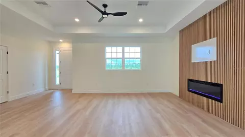 Living - 5919 Cortez Blvd, Sebring, FL 33872 photo 1 of 3