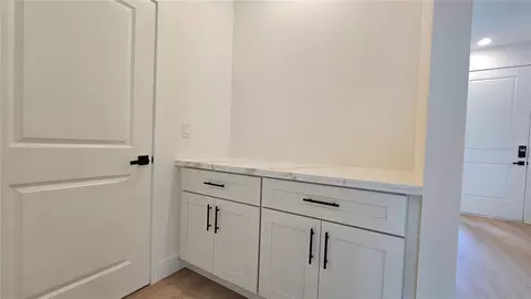 Entry Way - 5919 Cortez Blvd, Sebring, FL 33872 photo 1 of 1