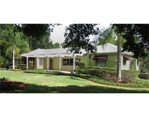 304 E 3rd Ave, Mount Dora, FL 32757 photo 1