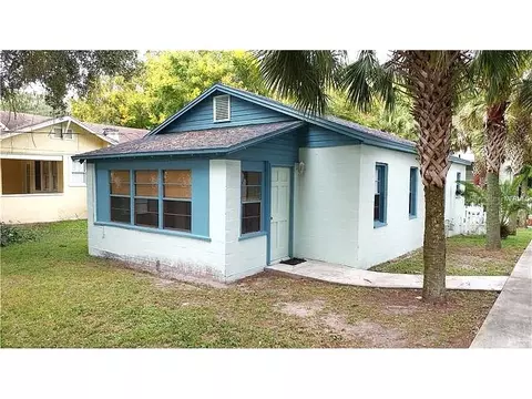 213 E Voorhis Ave #A, Deland, FL 32724