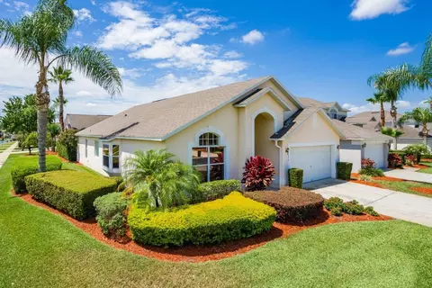 1080 Lake Berkley Dr, Kissimmee, FL 34746