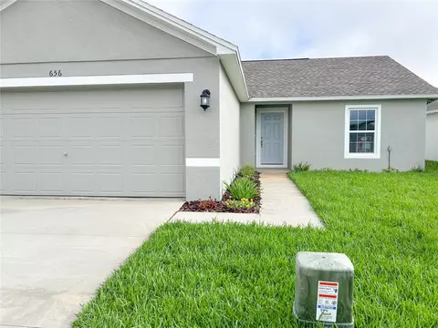 656 W Carmichael St, Avon Park, FL 33825