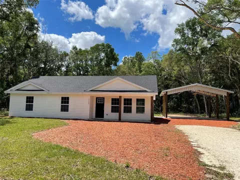 14450 78 Ave NW, Trenton, FL 32693