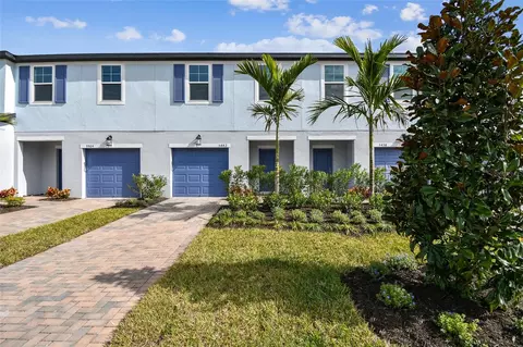 5650 Tripoli Dr, Palmetto, FL 34221