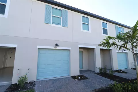 5641 Tripoli Dr, Palmetto, FL 34221