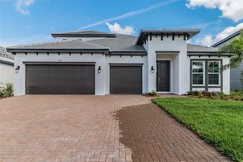 16749 Savory Mist Cir, Bradenton, FL 34211