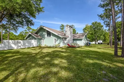 Exterior - 213 Riverbend Rd, Ormond Beach, FL 32174 photo 13 of 40