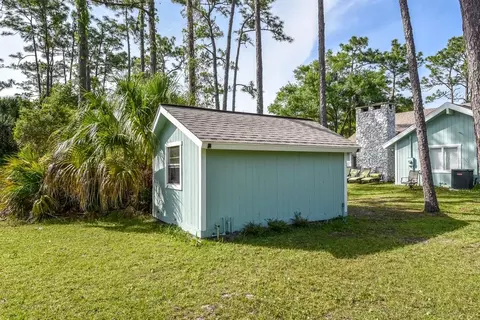Exterior - 213 Riverbend Rd, Ormond Beach, FL 32174 photo 12 of 40