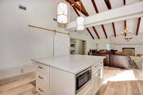 Kitchen - 213 Riverbend Rd, Ormond Beach, FL 32174 photo 3 of 6