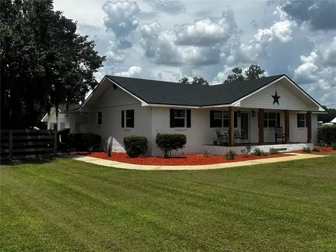 7588 Cr 702, Center Hill, FL 33514