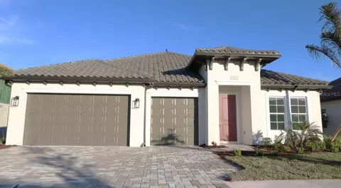 2016 Bolsena St, North Venice, FL 34275