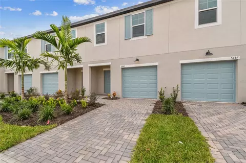 5443 Tripoli Dr, Palmetto, FL 34221