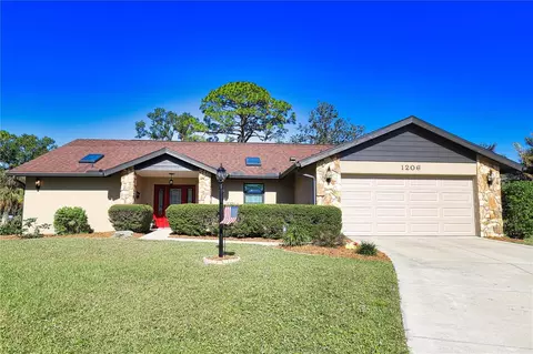 1206 Laurel Pines Cir, Nokomis, FL 34275
