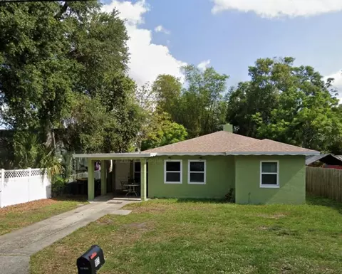 1073 Putnam Dr, Sarasota, FL 34234