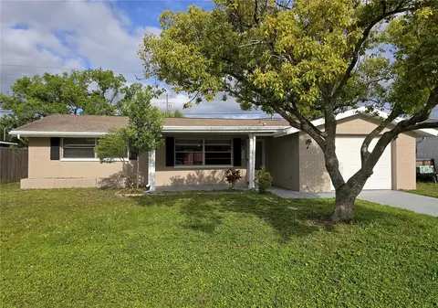 7352 Sequoia Dr, New Port Richey, FL 34653