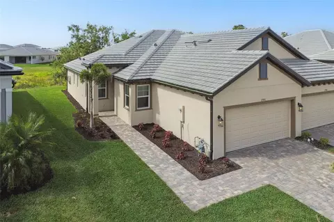 17986 Cherished Loop, Lakewood Ranch, FL 34211