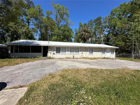 24047 Ermine Rd, Astor, FL 32102