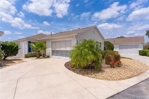 424 Valverda Dr, The Villages, FL 32162