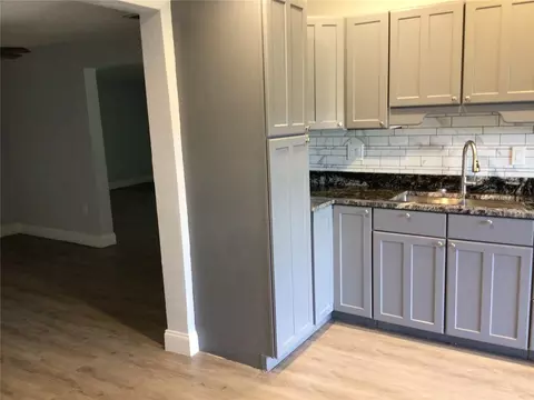 Kitchen - 1010 Dakota Ave, Saint Cloud, FL 34769 photo 3 of 3