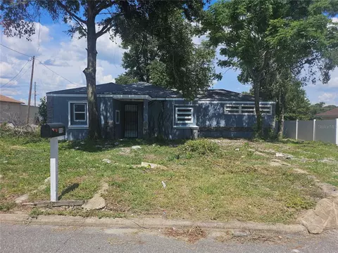 115 N 10th St, Haines City, FL 33844