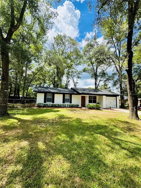 11820 N Par Ter, Dunnellon, FL 34434