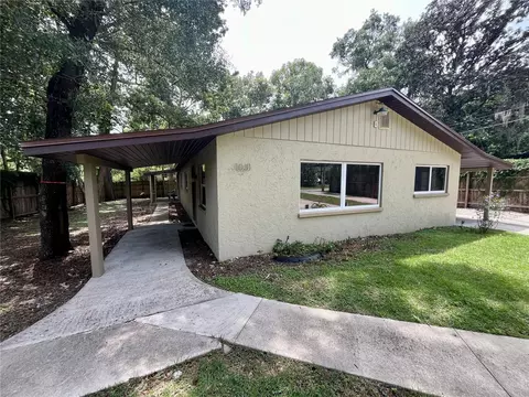 1031 NW 40th Ave, Gainesville, FL 32609