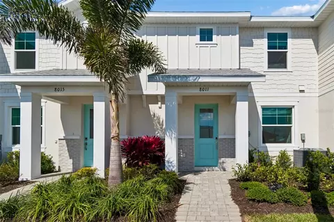 8011 Seaflower Pkwy, Bradenton, FL 34210